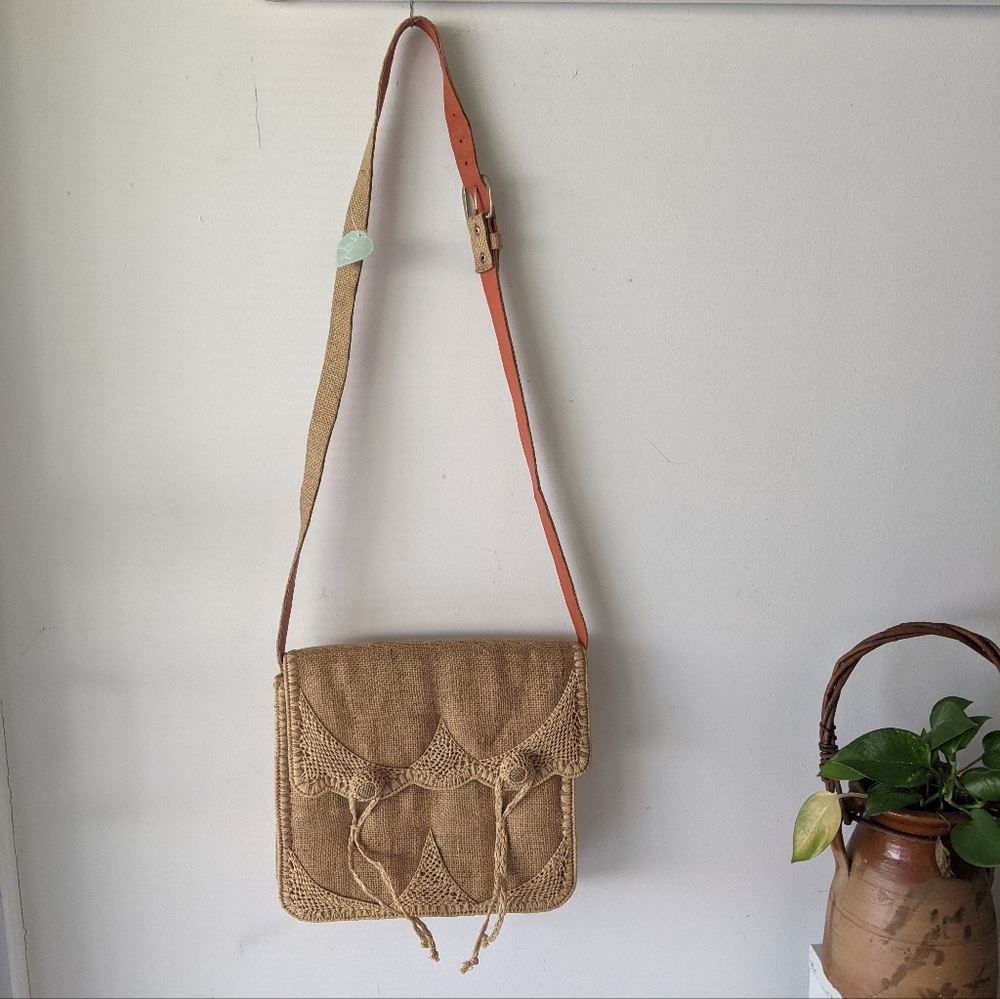 Z & L Handmade Jute/ Straw Shoulder Bag